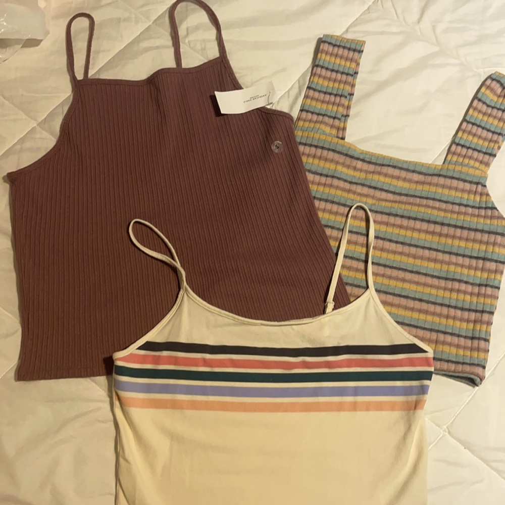 American Eagle Tank Top Lot 3 tanks size small